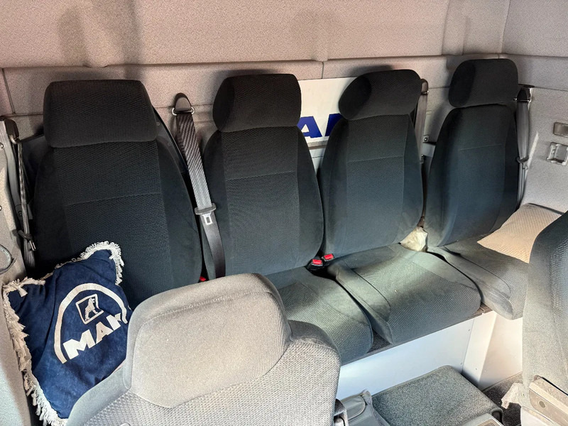 MAN TGS TGS 18.360 mit 6 Sitze / Euro6 / Holland Truck - Tractor: foto 2 MAN TGS TGS 18.360 mit 6 Sitze / Euro6 / Holland Truck - Tractor: foto 2