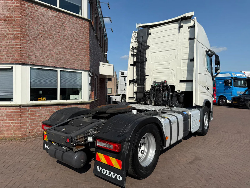 Volvo FH 460 FH460 Globetrotter XL / K chasis (model 2019) / 2 Tank / ACC / TUV 03-2026 / Top Zustand - Tractor: foto 4 Volvo FH 460 FH460 Globetrotter XL / K chasis (model 2019) / 2 Tank / ACC / TUV 03-2026 / Top Zustand - Tractor: foto 4