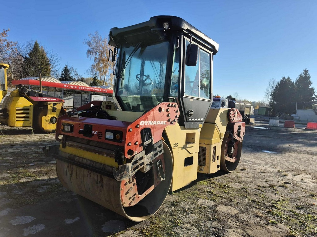 DYNAPAC CC 234HF - Compactador de asfalto: foto 3 DYNAPAC CC 234HF - Compactador de asfalto: foto 3