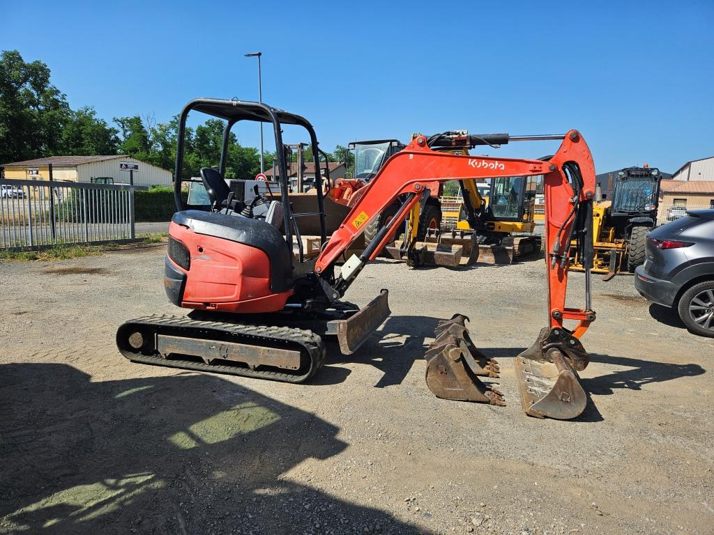 KUBOTA U 27-4 - Mini escavadeira: foto 5 KUBOTA U 27-4 - Mini escavadeira: foto 5