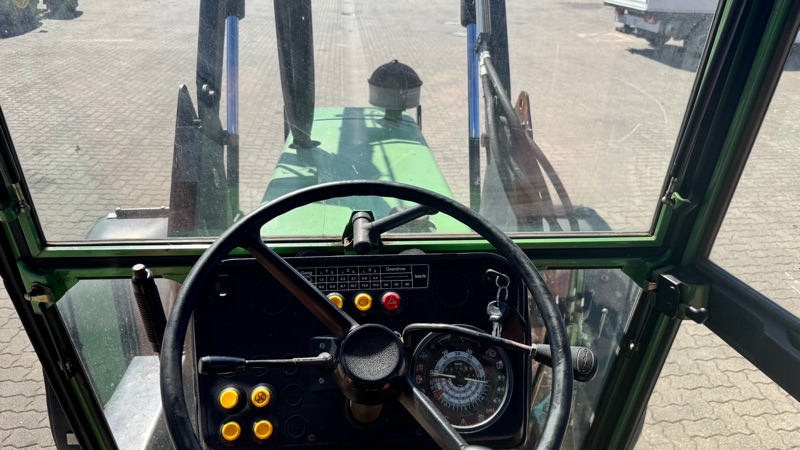 Fendt Farmer 308 LS - Trator: foto 4 Fendt Farmer 308 LS - Trator: foto 4