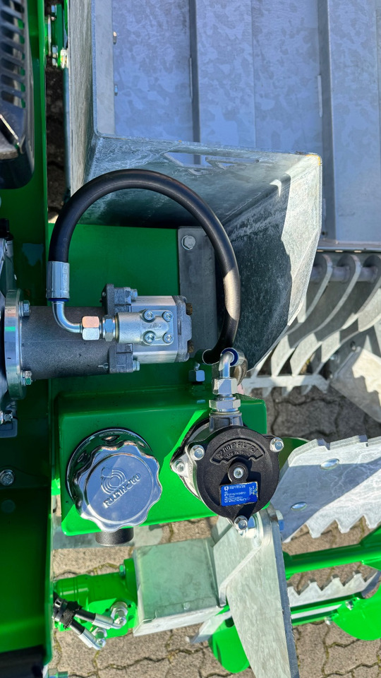 Stoneless Steinsammler für Quad/ATV - Maquina para lavrar a terra: foto 3 Stoneless Steinsammler für Quad/ATV - Maquina para lavrar a terra: foto 3