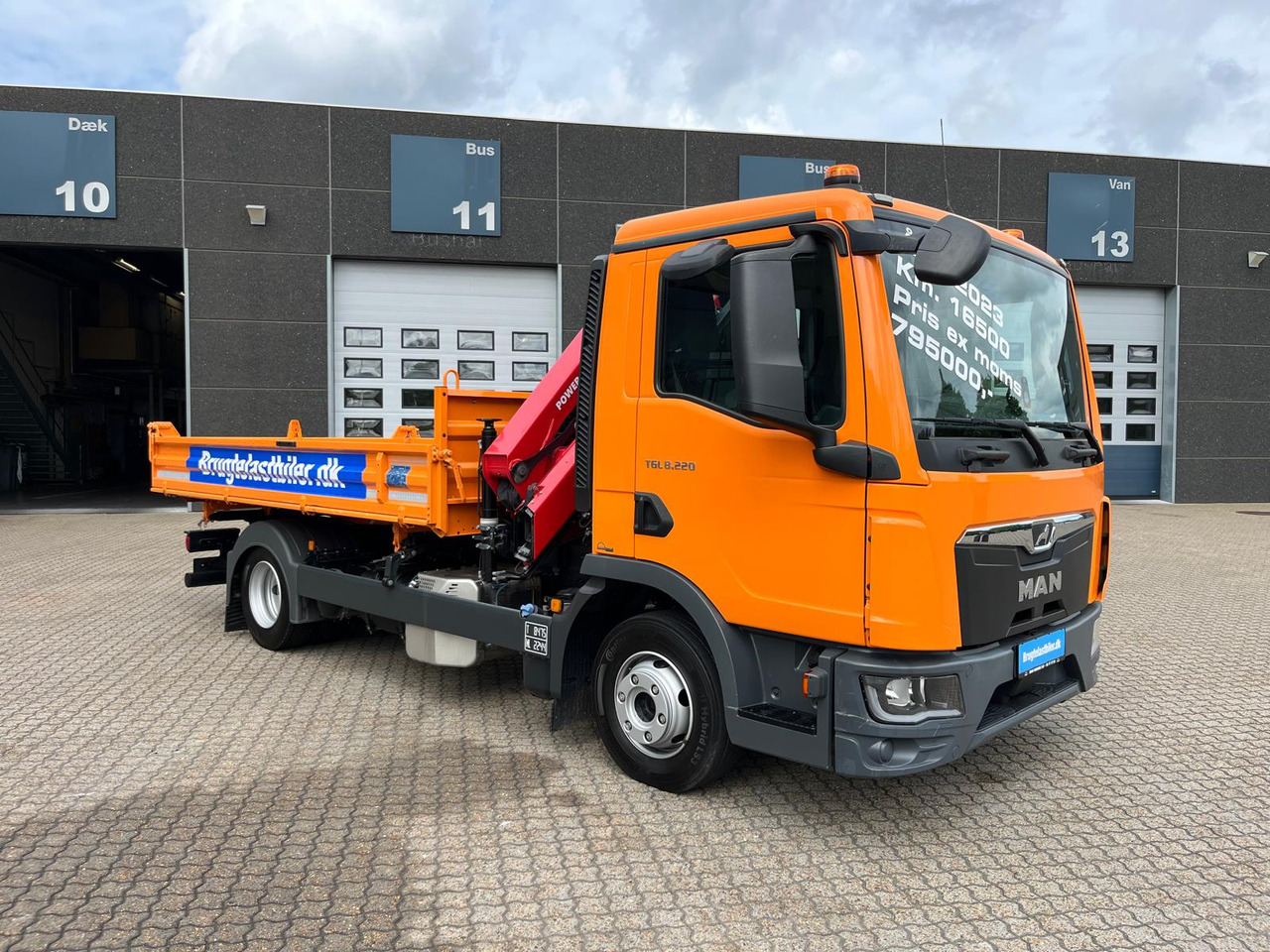 MAN TGL 8.220 - Caminhão basculante, Caminhão grua: foto 3 MAN TGL 8.220 - Caminhão basculante, Caminhão grua: foto 3