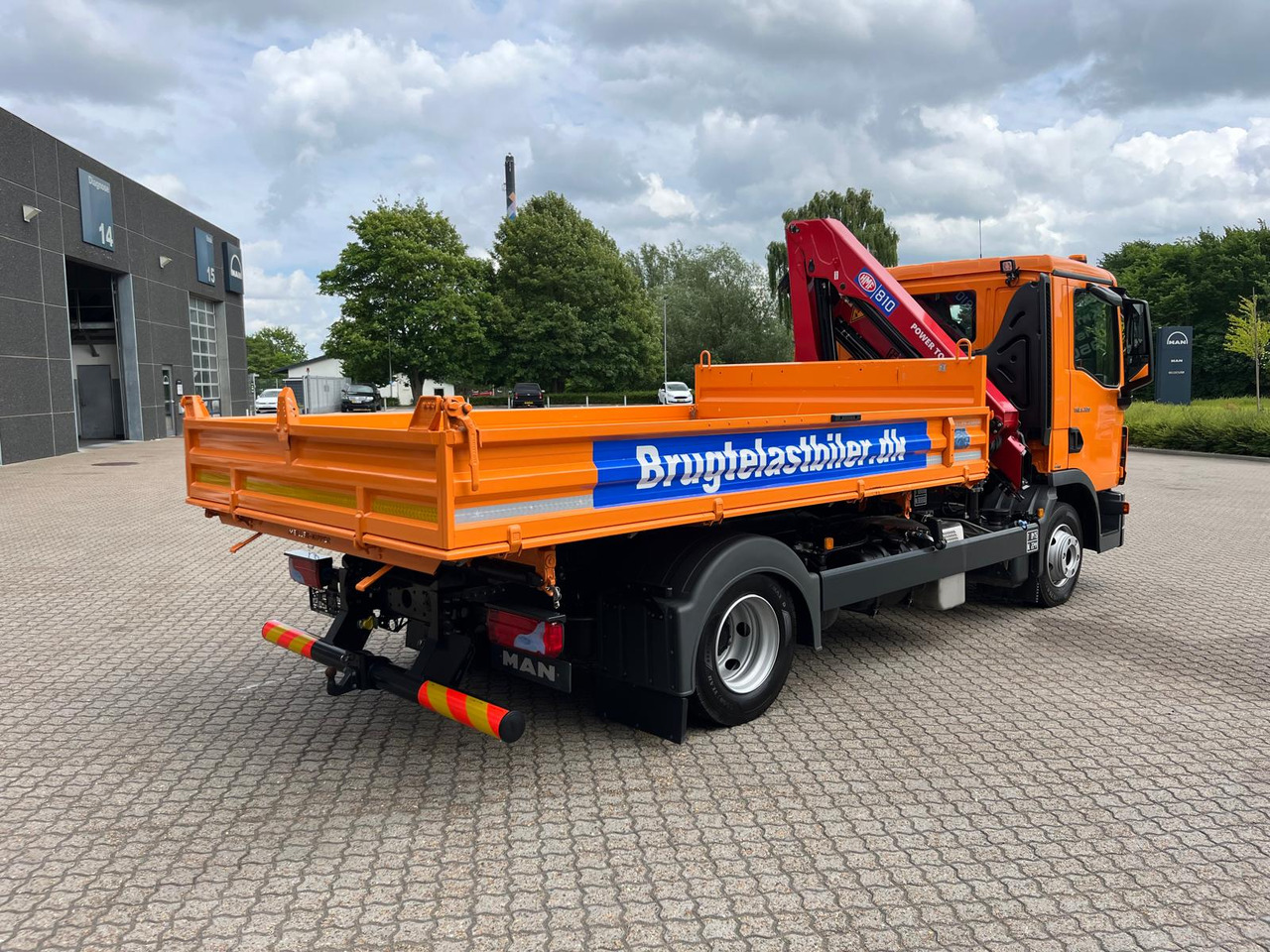 MAN TGL 8.220 - Caminhão basculante, Caminhão grua: foto 4 MAN TGL 8.220 - Caminhão basculante, Caminhão grua: foto 4