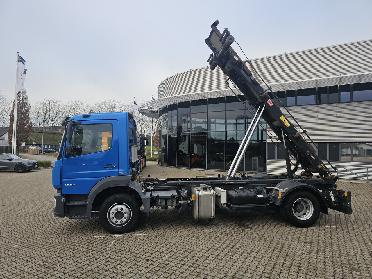 Mercedes Atego 1224 - Caminhão transportador de contêineres/ Caixa móvel: foto 4 Mercedes Atego 1224 - Caminhão transportador de contêineres/ Caixa móvel: foto 4