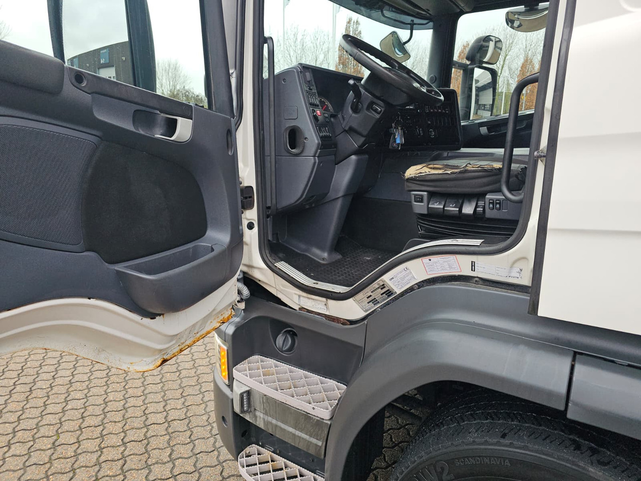 Scania P280 - Caminhão frigorífico: foto 5 Scania P280 - Caminhão frigorífico: foto 5