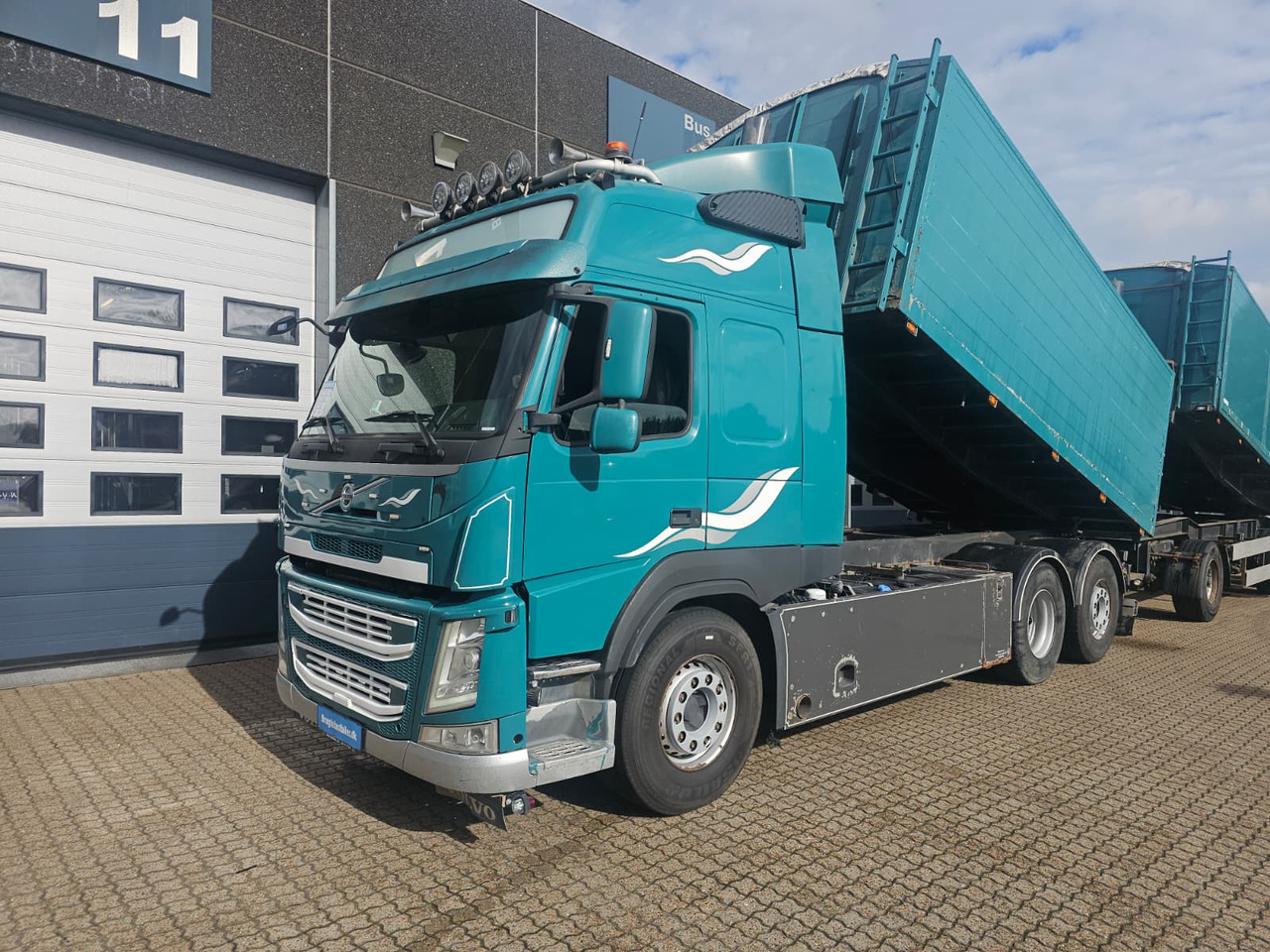 Volvo FM500 Suge-Blæse anlæg - Caminhão basculante: foto 2 Volvo FM500 Suge-Blæse anlæg - Caminhão basculante: foto 2