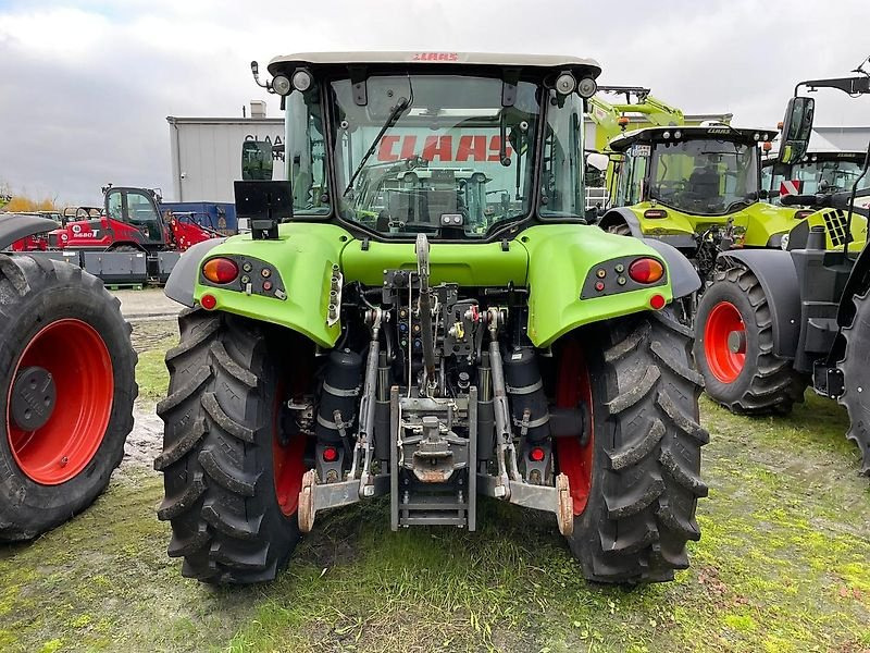 CLAAS Arion 420 - Trator: foto 4 CLAAS Arion 420 - Trator: foto 4
