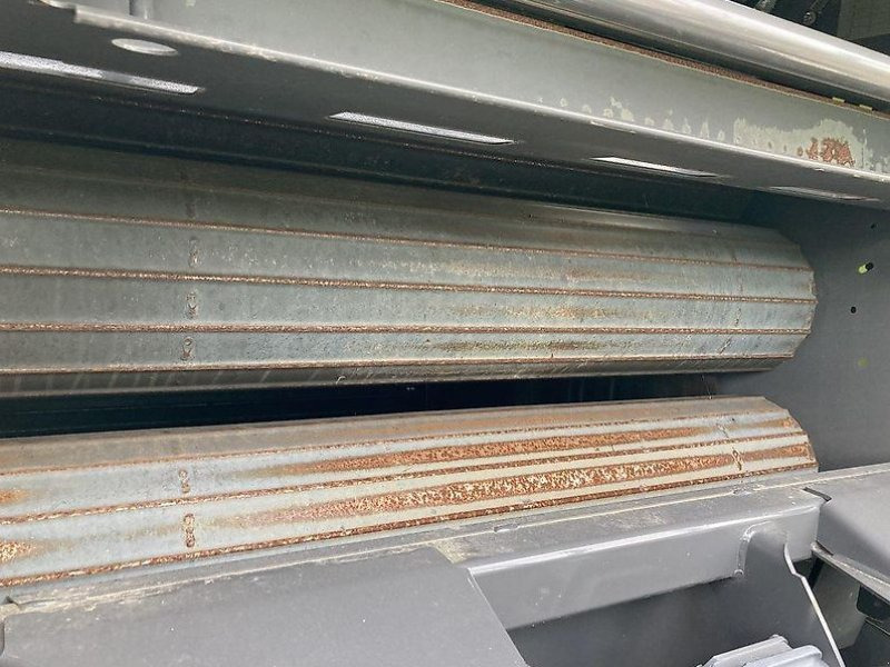 CLAAS Rollant 340 RC - Enfardadeira de fardos redondos: foto 2 CLAAS Rollant 340 RC - Enfardadeira de fardos redondos: foto 2