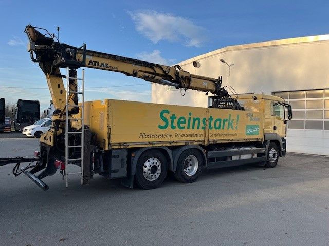 Caminhão grua, Camião de caixa aberta/ Plataforma MAN TGS 26.400 Baustoff LKW mit Ladekran Atlas 210.2: foto 10 Caminhão grua, Camião de caixa aberta/ Plataforma MAN TGS 26.400 Baustoff LKW mit Ladekran Atlas 210.2: foto 10