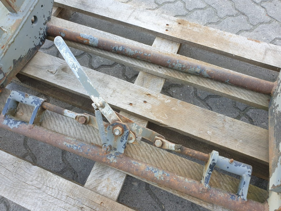 ADAPTERRAHMEN KRAMER / EURO - Carregador frontal para o trator: foto 2 ADAPTERRAHMEN KRAMER / EURO - Carregador frontal para o trator: foto 2