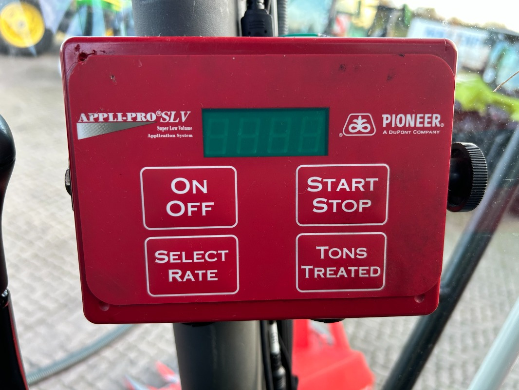 CLAAS Jaguar 890 mit Kemper 360 und PU - Colheitadeira: foto 4 CLAAS Jaguar 890 mit Kemper 360 und PU - Colheitadeira: foto 4