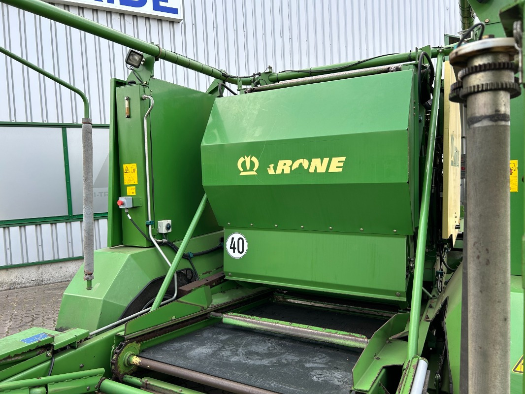 Krone CombiPack 1500V - Máquina para produção de feno: foto 2 Krone CombiPack 1500V - Máquina para produção de feno: foto 2