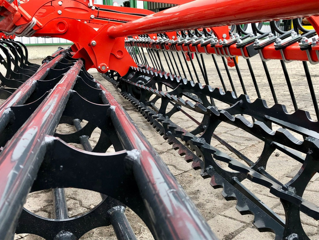 Kuhn PROLANDER 600 R - Maquina para lavrar a terra: foto 5 Kuhn PROLANDER 600 R - Maquina para lavrar a terra: foto 5