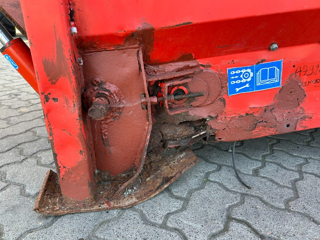 Kuhn Primor 2060 M - Equipamento para silagem: foto 3 Kuhn Primor 2060 M - Equipamento para silagem: foto 3