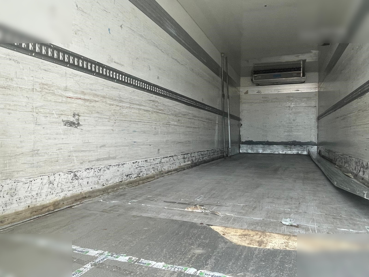 IVECO STRALIS 400 - Caminhão frigorífico: foto 3 IVECO STRALIS 400 - Caminhão frigorífico: foto 3
