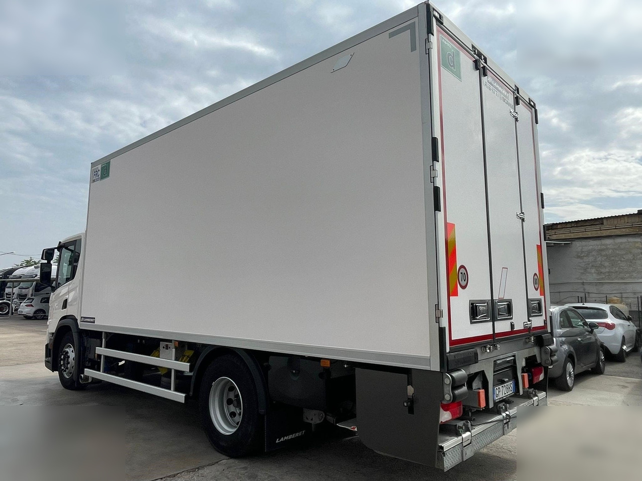 SCANIA P280 - Caminhão frigorífico: foto 3 SCANIA P280 - Caminhão frigorífico: foto 3