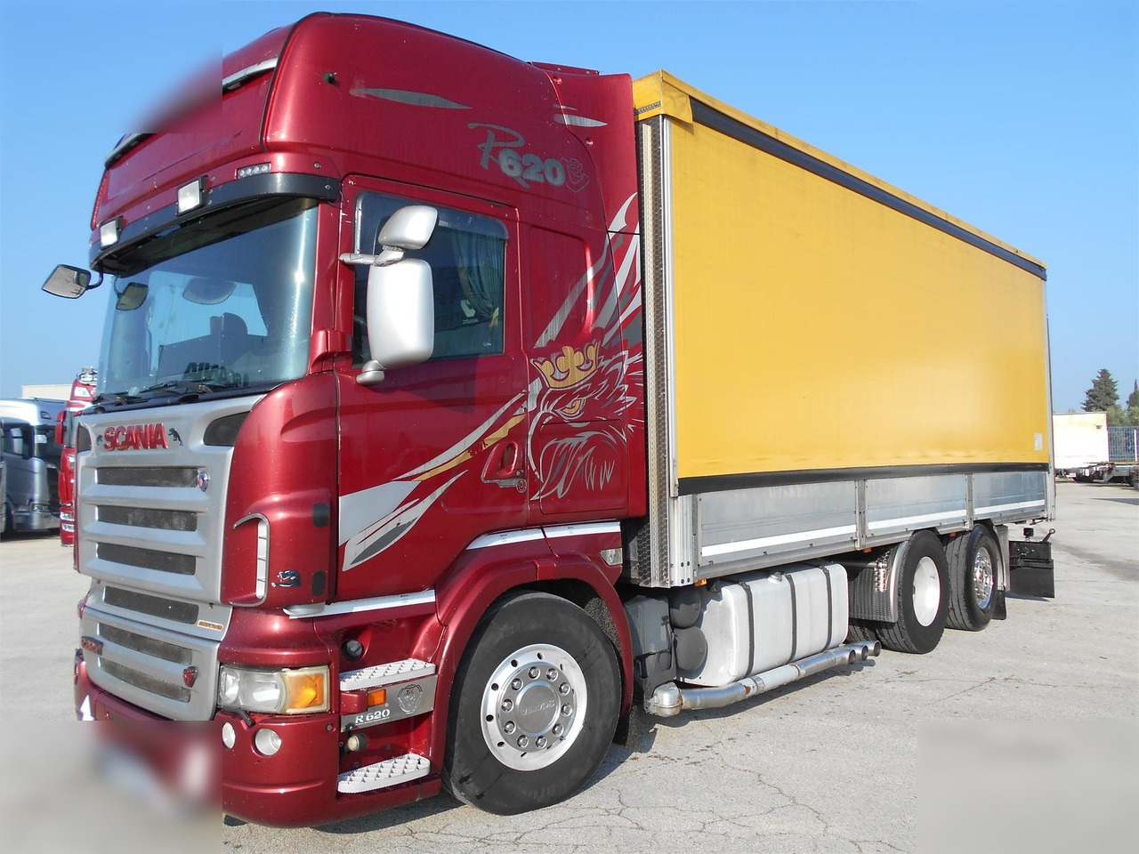 SCANIA R620 - Caminhão com lona: foto 1 SCANIA R620 - Caminhão com lona: foto 1