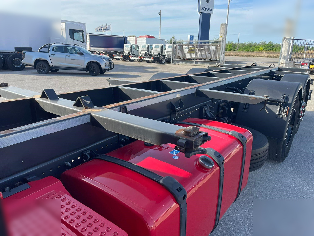 SCANIA S500 - Caminhão transportador de contêineres/ Caixa móvel: foto 5 SCANIA S500 - Caminhão transportador de contêineres/ Caixa móvel: foto 5