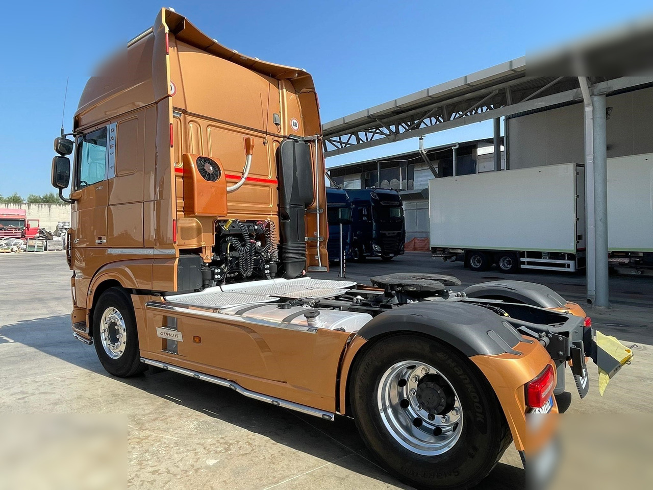 DAF XF530 - Tractor: foto 4 DAF XF530 - Tractor: foto 4