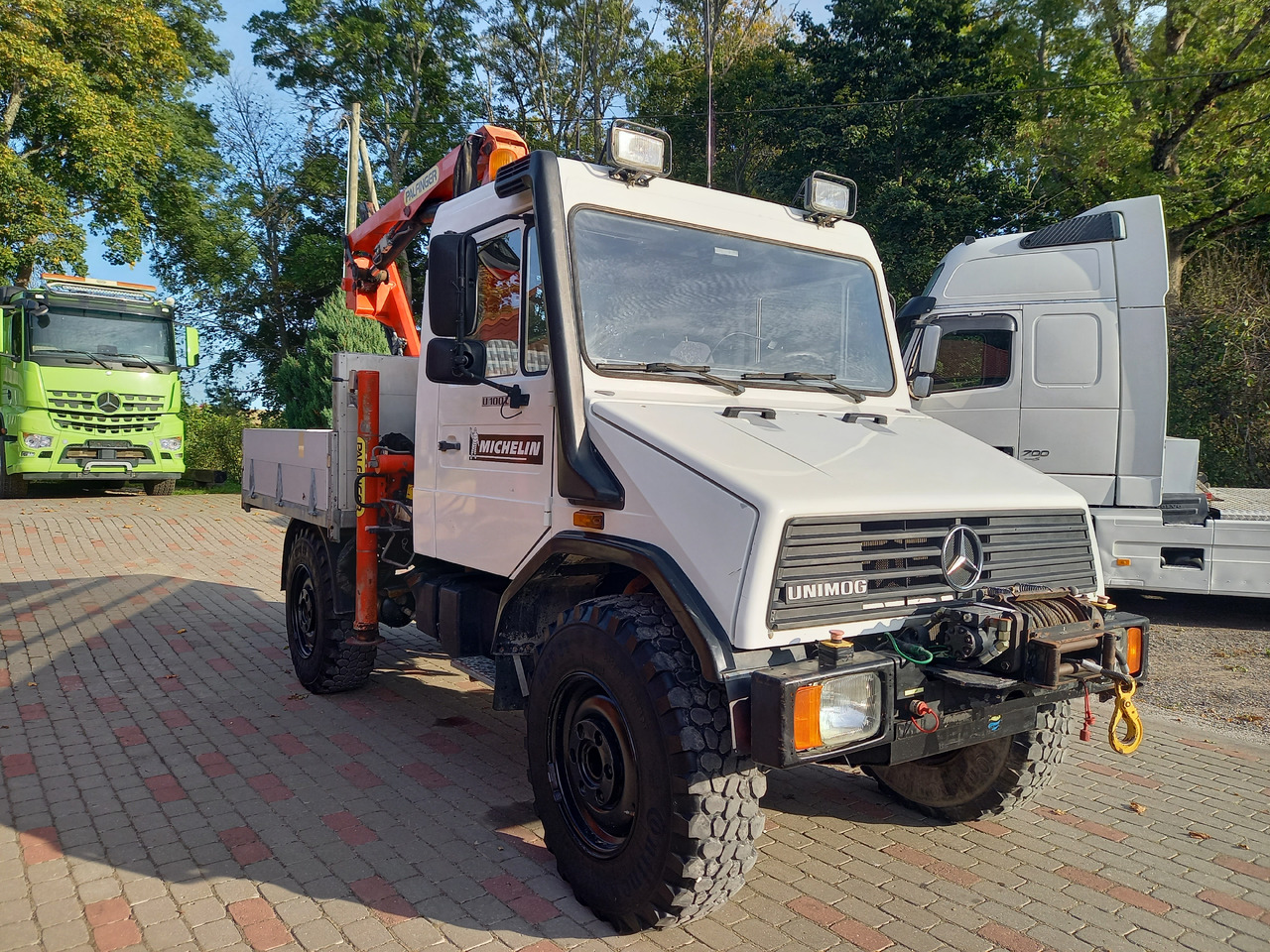 UNIMOG U100L - Caminhão grua: foto 5 UNIMOG U100L - Caminhão grua: foto 5
