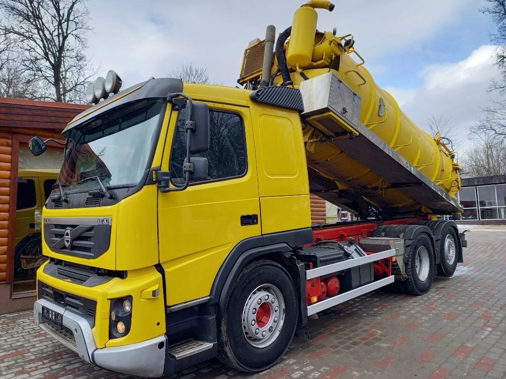 Volvo FMX 450, VACUUM - Caminhão limpa fossa: foto 1 Volvo FMX 450, VACUUM - Caminhão limpa fossa: foto 1