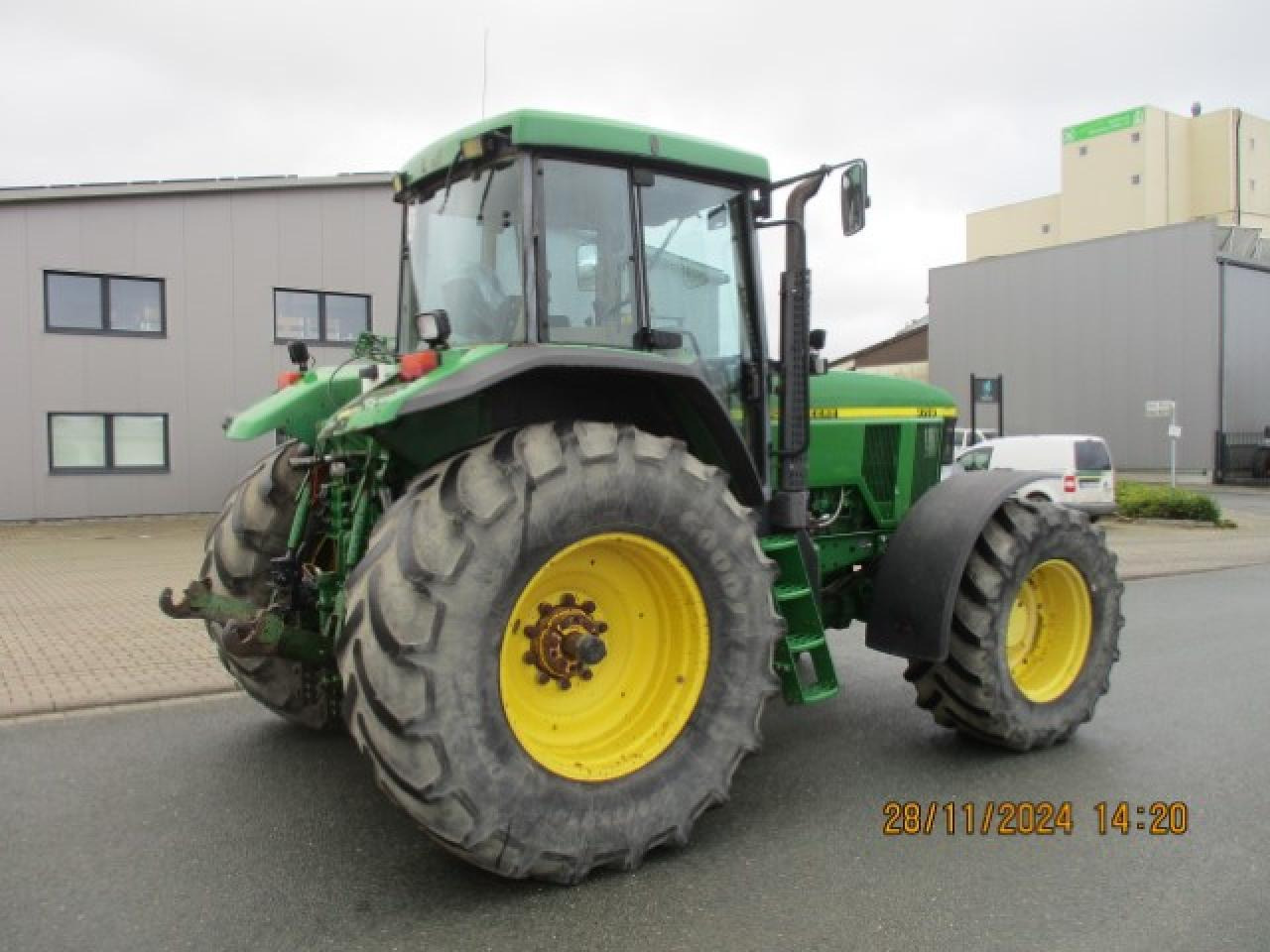 John Deere 7710 TLS Motor Neu - Trator: foto 4 John Deere 7710 TLS Motor Neu - Trator: foto 4