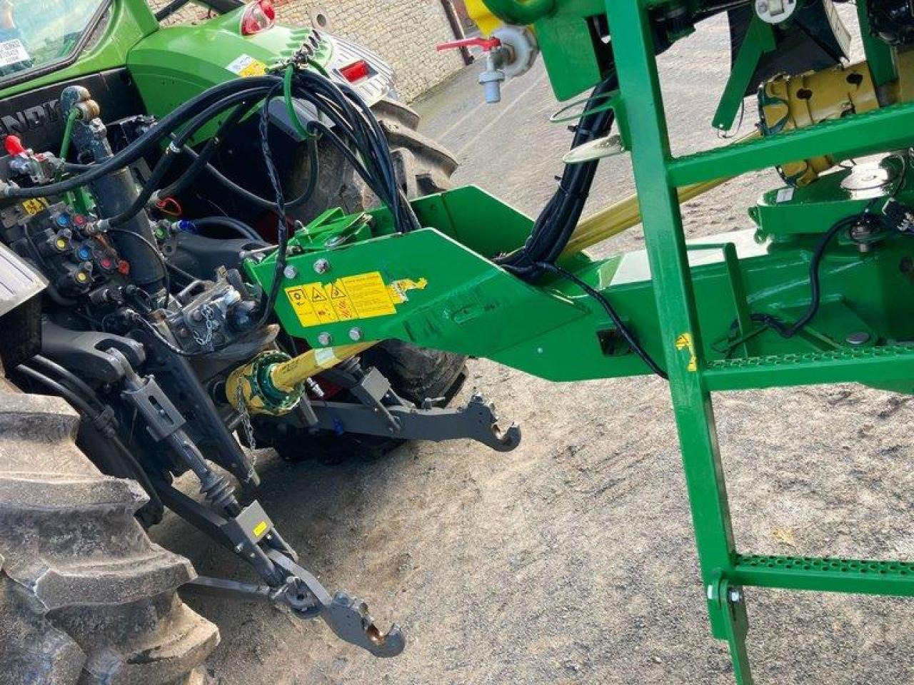 John Deere M740I - Pulverizador de arrastar: foto 4 John Deere M740I - Pulverizador de arrastar: foto 4