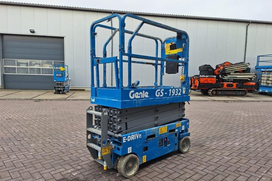 Genie GS1932 E-Drive Several In Stock, 8m Working Height - Plataforma de Tijera/ Plataforma de tesoura: foto 2 Genie GS1932 E-Drive Several In Stock, 8m Working Height - Plataforma de Tijera/ Plataforma de tesoura: foto 2