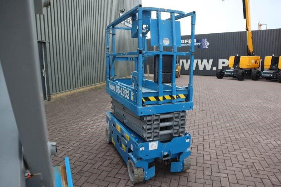 Genie GS1932 E-Drive Several In Stock, 8m Working Height - Plataforma de Tijera/ Plataforma de tesoura: foto 2 Genie GS1932 E-Drive Several In Stock, 8m Working Height - Plataforma de Tijera/ Plataforma de tesoura: foto 2