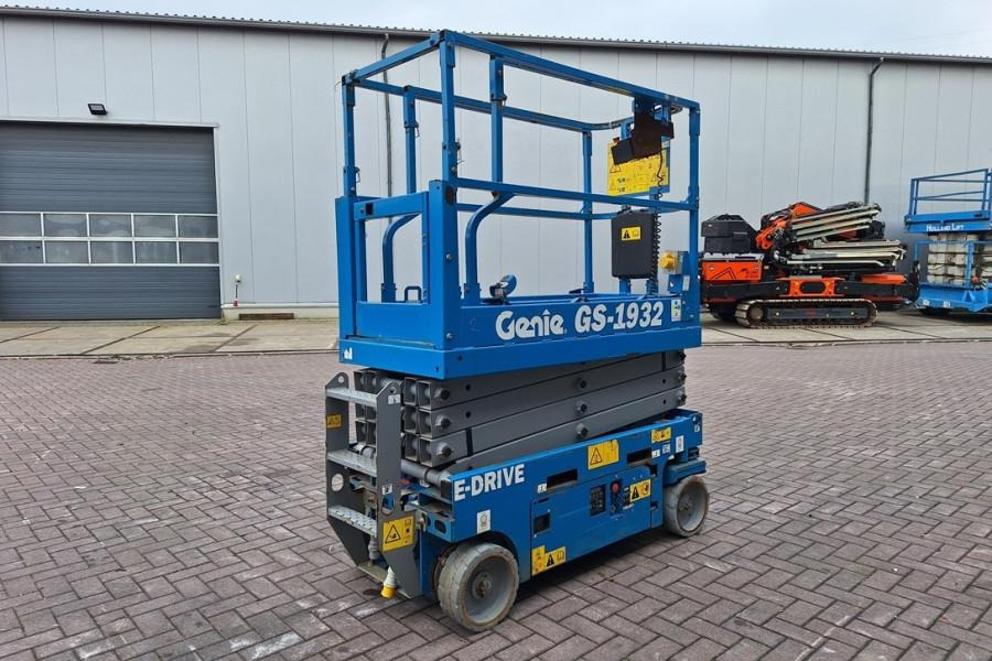 Genie GS1932 E-Drive Several In Stock, 8m Working Height - Plataforma de Tijera/ Plataforma de tesoura: foto 2 Genie GS1932 E-Drive Several In Stock, 8m Working Height - Plataforma de Tijera/ Plataforma de tesoura: foto 2