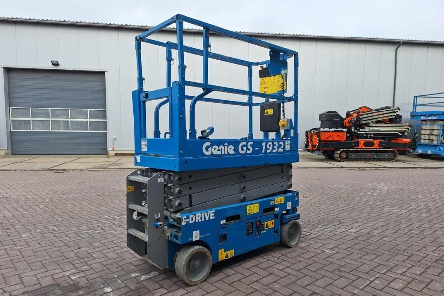 Genie GS1932 E-Drive Several In Stock, 8m Working Height - Plataforma de Tijera/ Plataforma de tesoura: foto 2 Genie GS1932 E-Drive Several In Stock, 8m Working Height - Plataforma de Tijera/ Plataforma de tesoura: foto 2