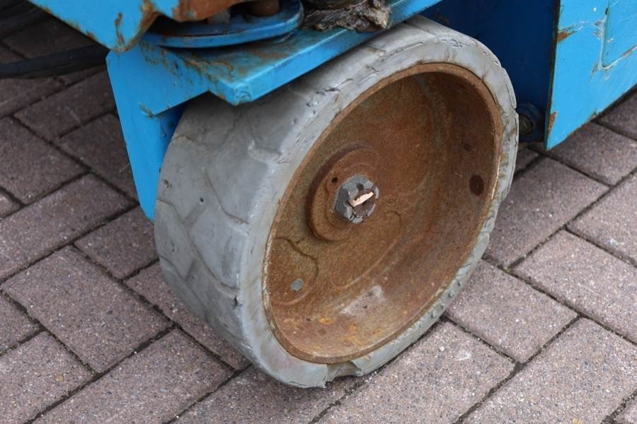 Plataforma de Tijera/ Plataforma de tesoura Genie GS2646 Electric, Working Height 9.80m, Capacity 45: foto 12