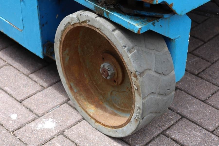 Plataforma de Tijera/ Plataforma de tesoura Genie GS2646 Electric, Working Height 9.80m, Capacity 45: foto 13