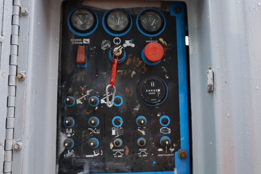Genie S65 4WD Diesel, 4x4 Drive, 22m Working Height, 17m - Plataforma telescópica: foto 5 Genie S65 4WD Diesel, 4x4 Drive, 22m Working Height, 17m - Plataforma telescópica: foto 5
