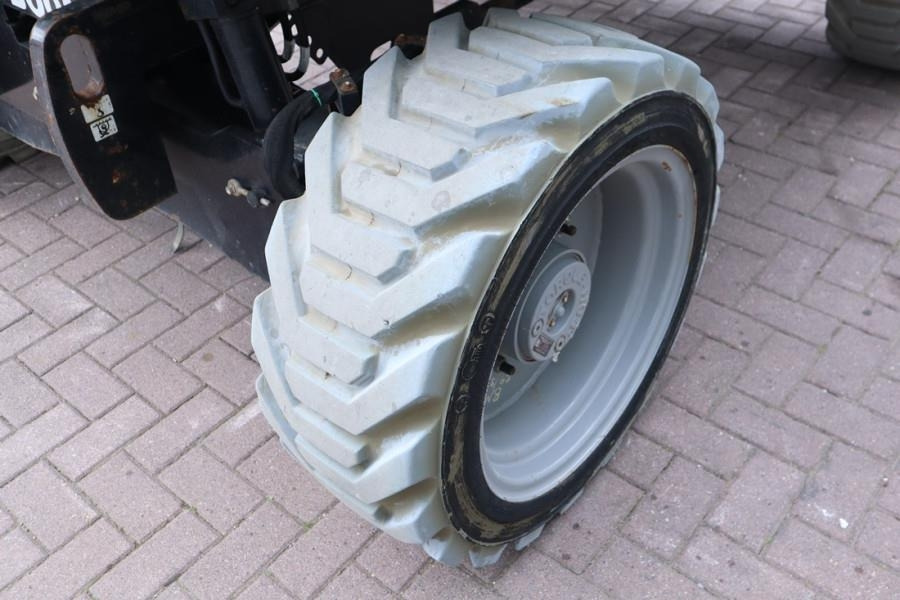 Locação de Genie Z45FE Valid inspection, *Guarantee, Hybird, Rough Genie Z45FE Valid inspection, *Guarantee, Hybird, Rough: foto 16 Locação de Genie Z45FE Valid inspection, *Guarantee, Hybird, Rough Genie Z45FE Valid inspection, *Guarantee, Hybird, Rough: foto 16