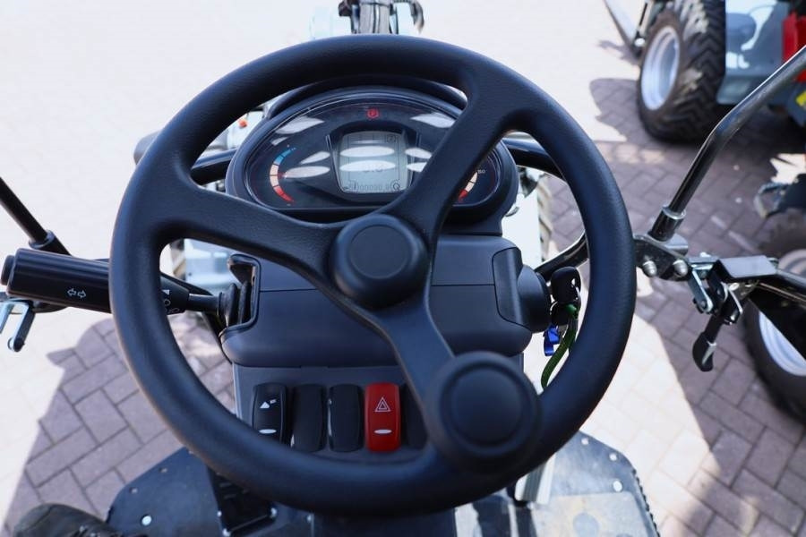 GiANT G2700E 100% Electric - Zero Emissions, Lithium-Iro - Carregadeira de rodas: foto 5 GiANT G2700E 100% Electric - Zero Emissions, Lithium-Iro - Carregadeira de rodas: foto 5