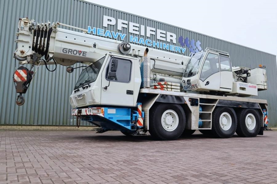 Grove GMK3055 Diesel, 6x6x6, 55t Capacity, 43m Main Boom - Grua todo o terreno: foto 1 Grove GMK3055 Diesel, 6x6x6, 55t Capacity, 43m Main Boom - Grua todo o terreno: foto 1