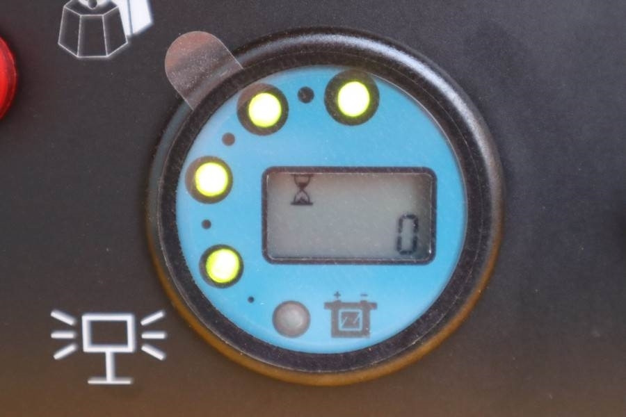 Haulotte Compact 10N Valid Inspection, *Guarantee! 10m Work  - Plataforma de Tijera/ Plataforma de tesoura: foto 5 Haulotte Compact 10N Valid Inspection, *Guarantee! 10m Work  - Plataforma de Tijera/ Plataforma de tesoura: foto 5