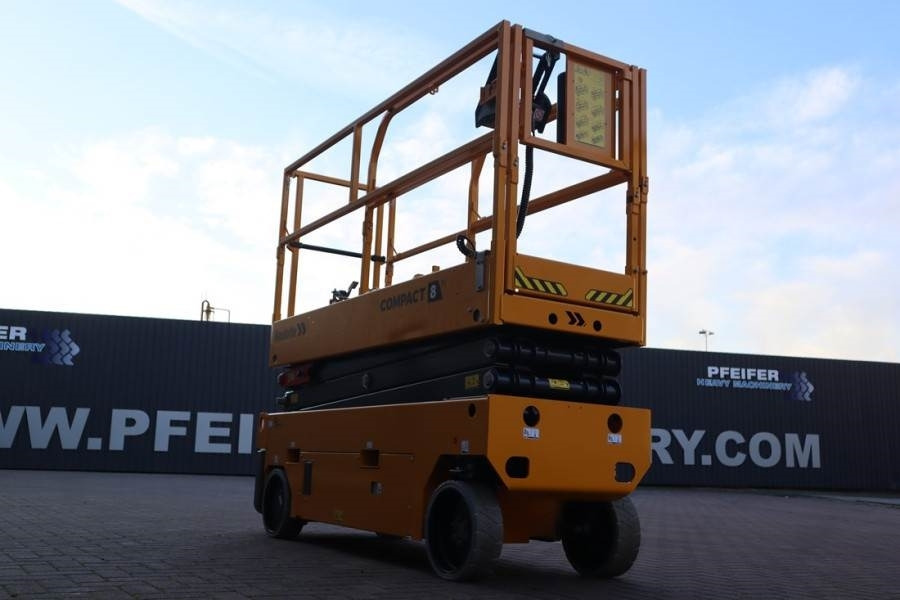 Haulotte Compact 8N Valid inspection, *Guarantee! 8m Workin - Plataforma de Tijera/ Plataforma de tesoura: foto 5 Haulotte Compact 8N Valid inspection, *Guarantee! 8m Workin - Plataforma de Tijera/ Plataforma de tesoura: foto 5