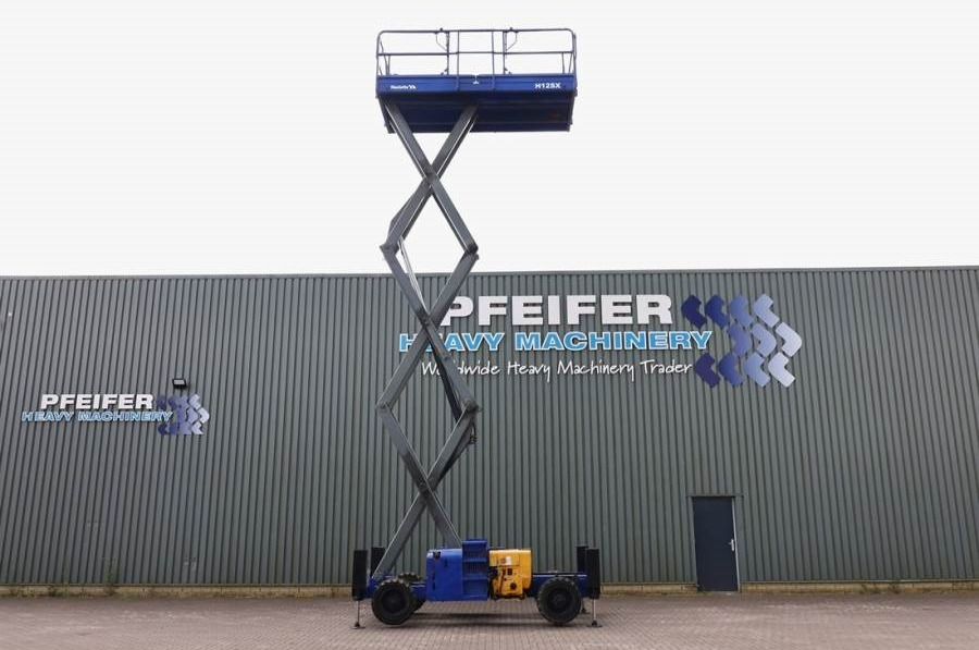Haulotte H12SX Diesel, 4x4 Drive, 12m Working Height, 700kg - Plataforma de Tijera/ Plataforma de tesoura: foto 3 Haulotte H12SX Diesel, 4x4 Drive, 12m Working Height, 700kg - Plataforma de Tijera/ Plataforma de tesoura: foto 3