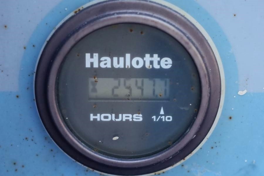 Haulotte H15SX Diesel, 4x4 Drive 15 Working Height, 500kg C - Plataforma de Tijera/ Plataforma de tesoura: foto 5 Haulotte H15SX Diesel, 4x4 Drive 15 Working Height, 500kg C - Plataforma de Tijera/ Plataforma de tesoura: foto 5