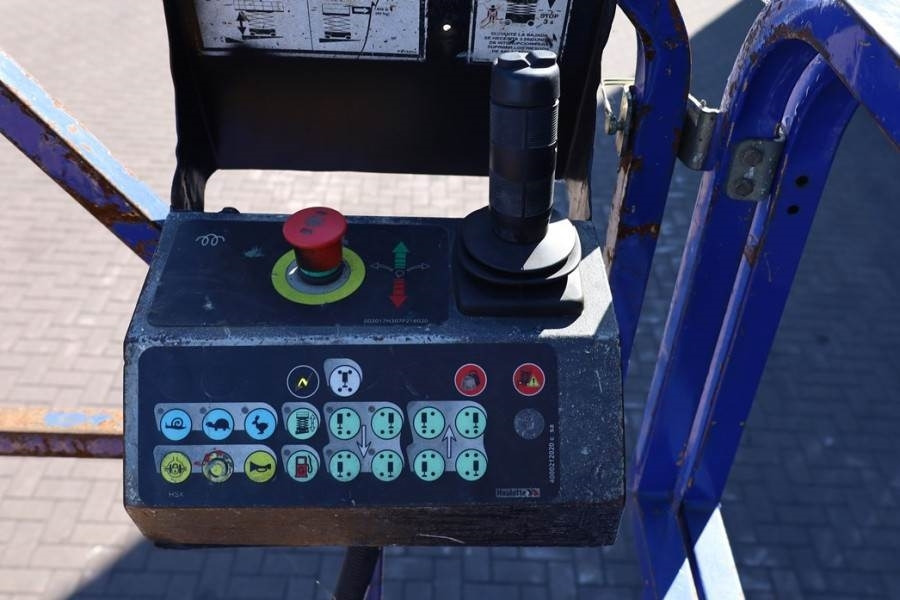 Haulotte H15SX Diesel, 4x4 Drive 15 Working Height, 500kg C - Plataforma de Tijera/ Plataforma de tesoura: foto 5 Haulotte H15SX Diesel, 4x4 Drive 15 Working Height, 500kg C - Plataforma de Tijera/ Plataforma de tesoura: foto 5