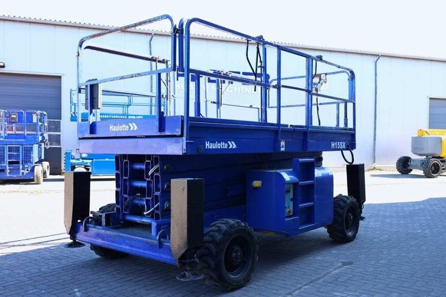 Haulotte H15SX Diesel, 4x4 Drive 15 Working Height, 500kg C - Plataforma de Tijera/ Plataforma de tesoura: foto 2 Haulotte H15SX Diesel, 4x4 Drive 15 Working Height, 500kg C - Plataforma de Tijera/ Plataforma de tesoura: foto 2