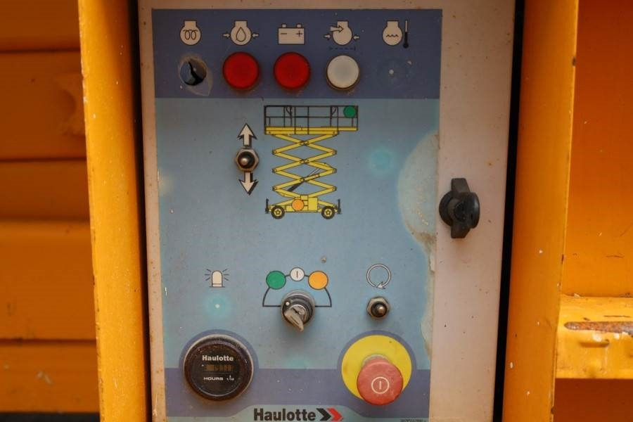 Haulotte H15SXL Diesel, 4x4 Drive, 15m Working Height, 500k - Plataforma de Tijera/ Plataforma de tesoura: foto 4 Haulotte H15SXL Diesel, 4x4 Drive, 15m Working Height, 500k - Plataforma de Tijera/ Plataforma de tesoura: foto 4