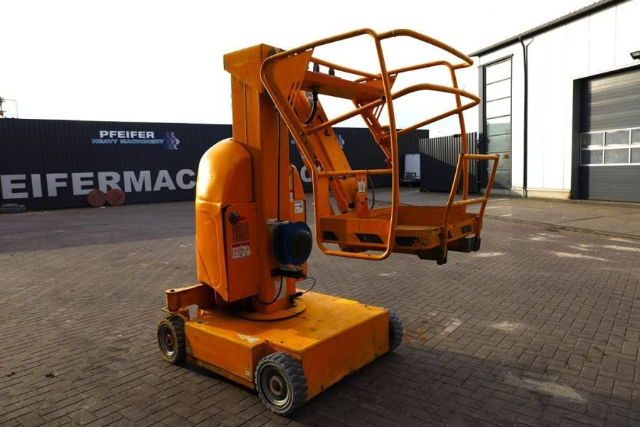 Haulotte STAR 12 Electric, 12m Working Height, 3m Reach, 21 - Plataforma articulada: foto 2 Haulotte STAR 12 Electric, 12m Working Height, 3m Reach, 21 - Plataforma articulada: foto 2