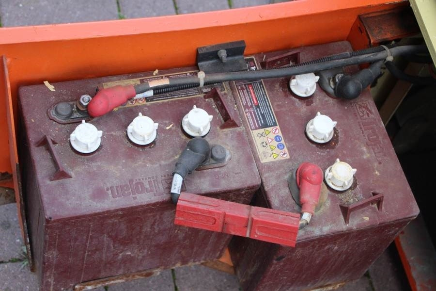 JLG 1230 ES Electric, 5.6m Working height, Non Marking - Plataforma articulada: foto 4 JLG 1230 ES Electric, 5.6m Working height, Non Marking - Plataforma articulada: foto 4