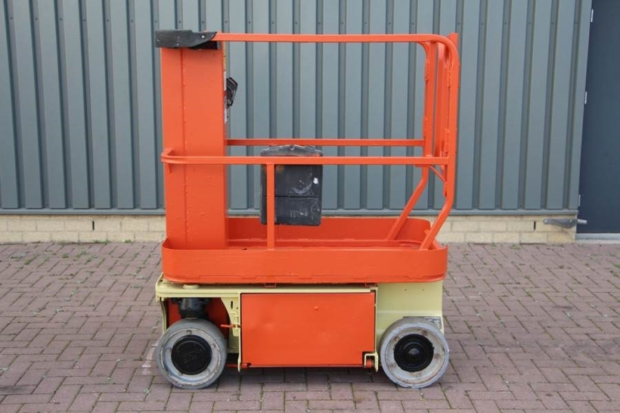 Plataforma articulada JLG 1230 ES Electric, 5.6m Working height, Non Marking: foto 6