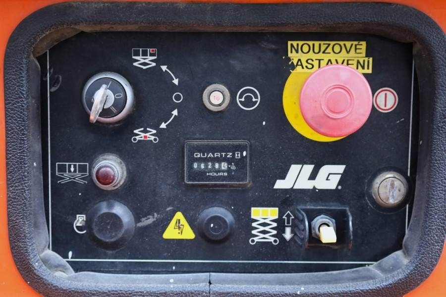 JLG 4069LE Electric, 14.2m Working Height, 360kg Capac - Plataforma de Tijera/ Plataforma de tesoura: foto 4 JLG 4069LE Electric, 14.2m Working Height, 360kg Capac - Plataforma de Tijera/ Plataforma de tesoura: foto 4