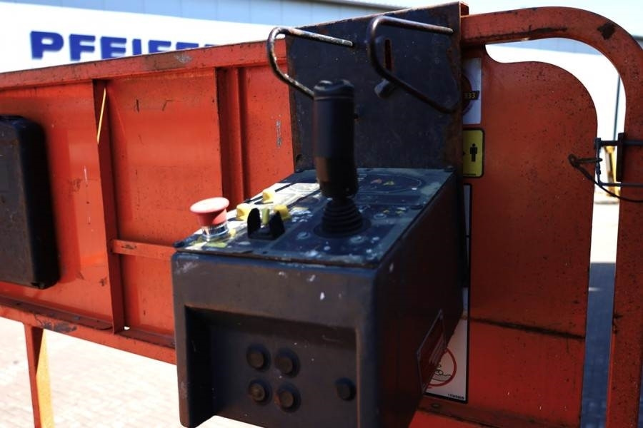 JLG 4069LE Electric, 14.2m Working Height, 360kg Capac - Plataforma de Tijera/ Plataforma de tesoura: foto 5 JLG 4069LE Electric, 14.2m Working Height, 360kg Capac - Plataforma de Tijera/ Plataforma de tesoura: foto 5